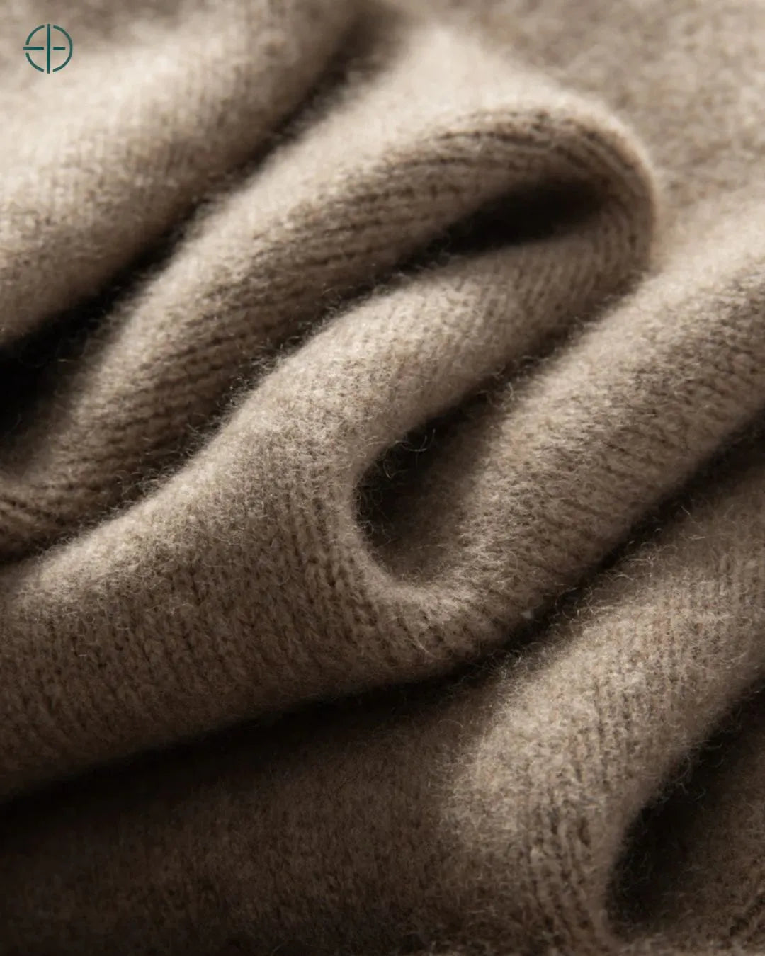 Casaco Longo com Capuz 100% Caxemira | Rest Money™