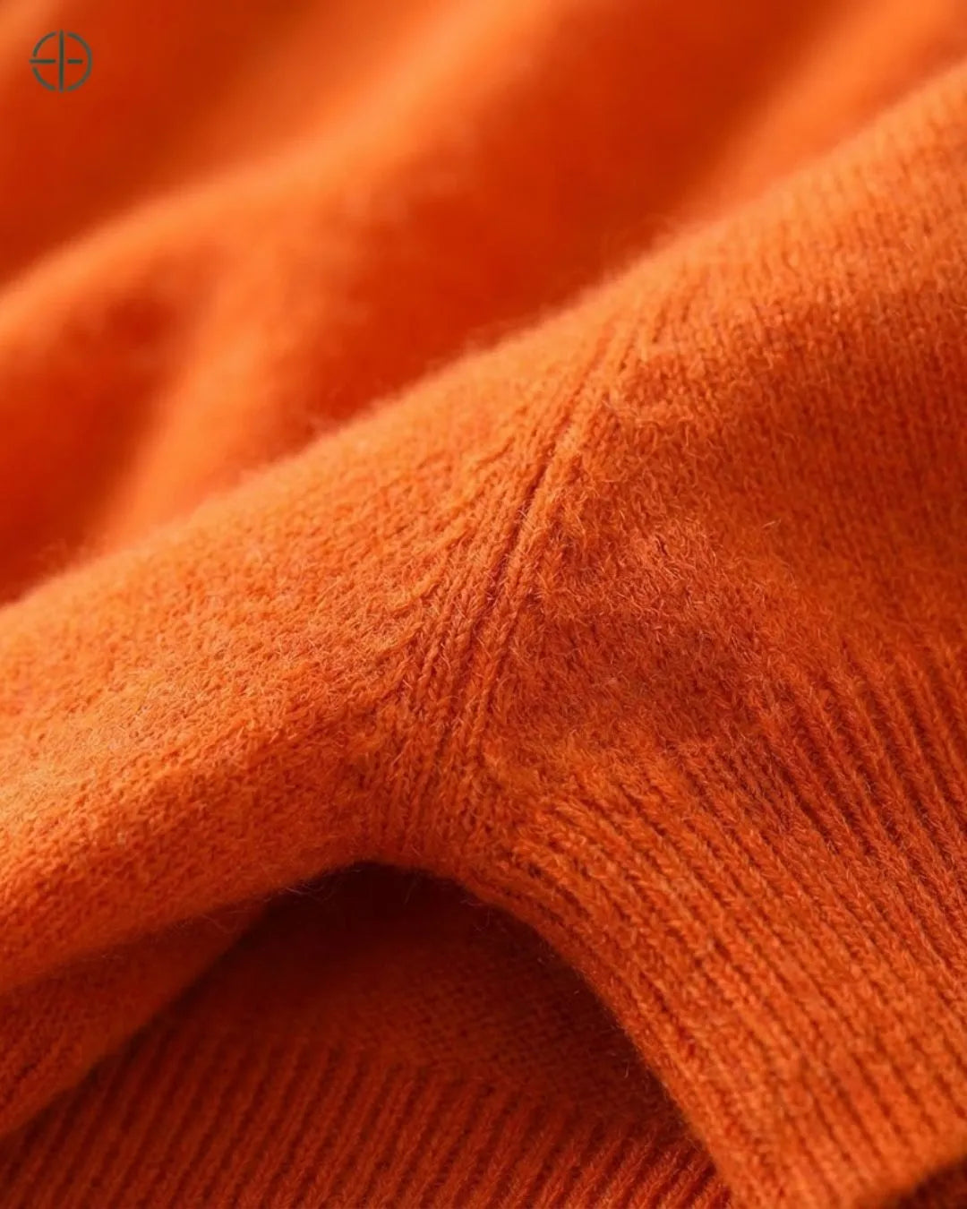 Suéter Feminino Gola Alta 100% Caxemira | Rest Money™