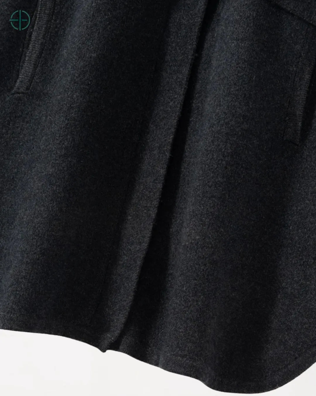 Casaco Longo com Capuz 100% Caxemira | Rest Money™