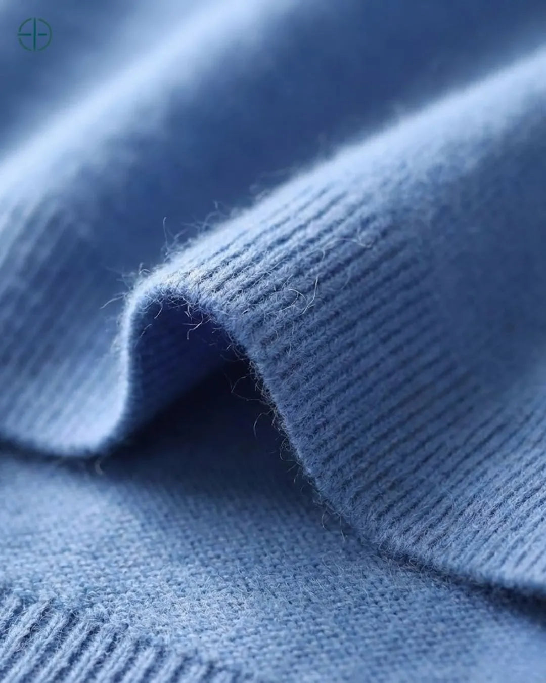 Suéter Feminino Gola Alta 100% Caxemira | Rest Money™