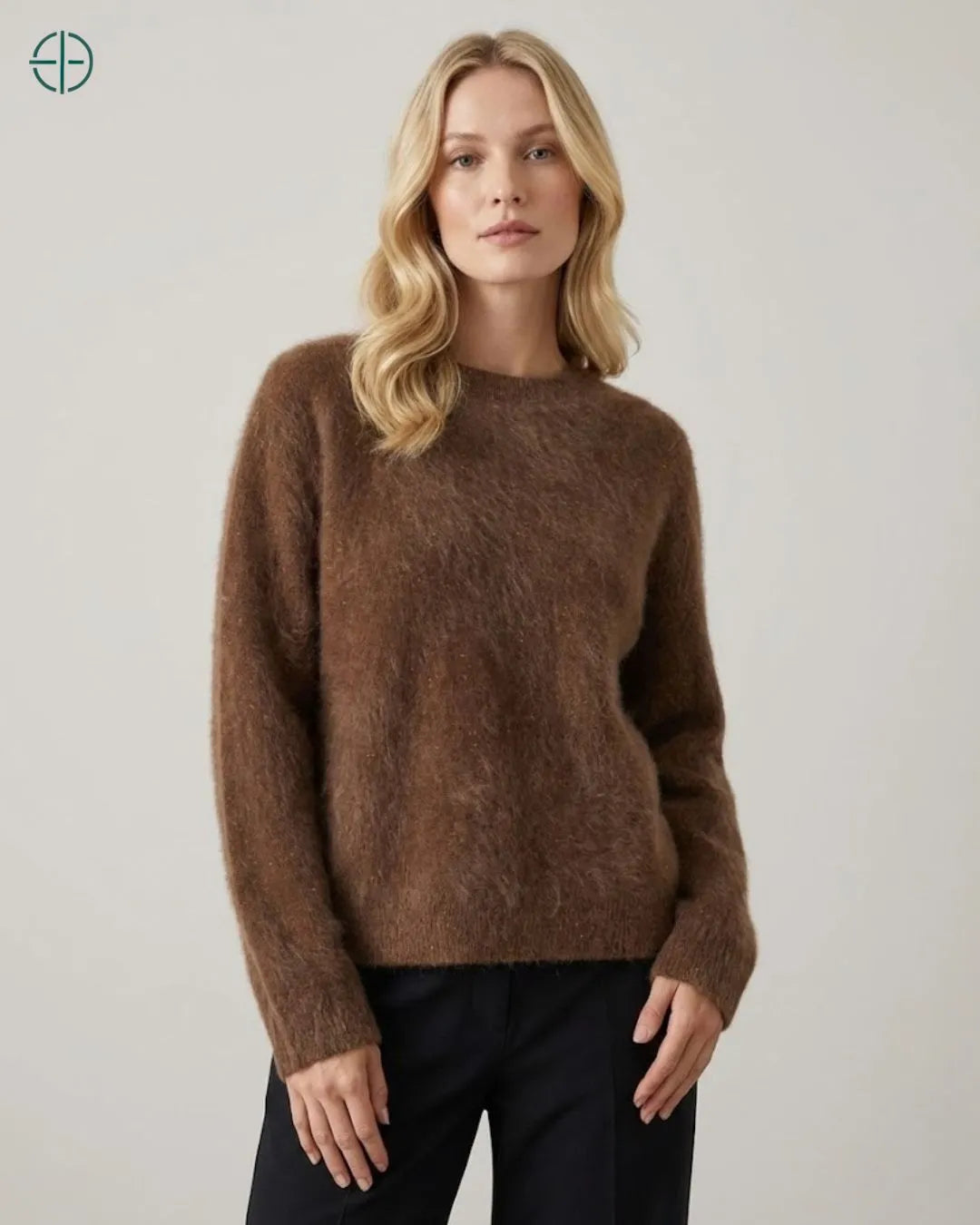 Suéter Feminino Isabella Marrom 100% Cashmere | Rest Money™