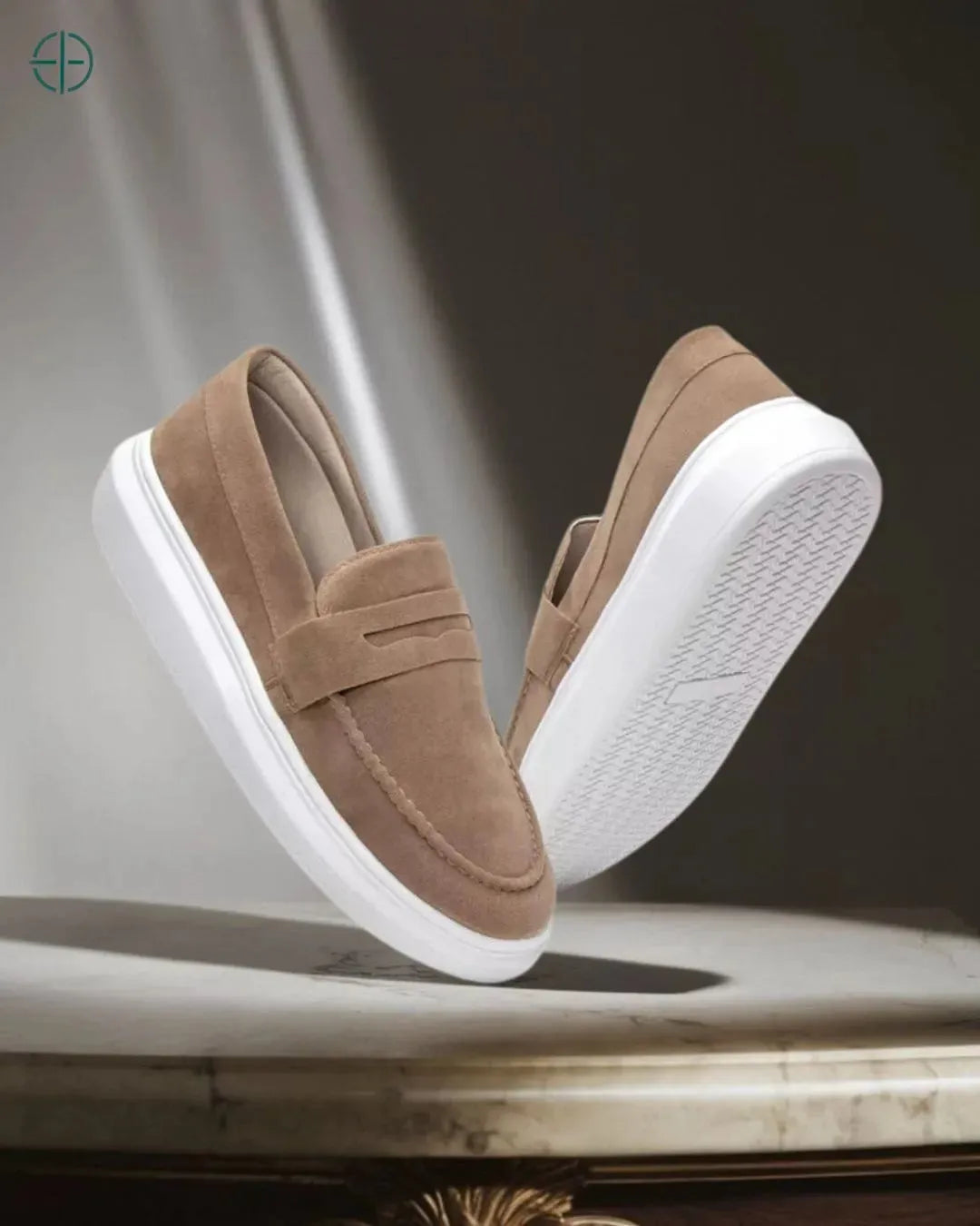 Mocassim de Camurça Masculino | Rest Money™