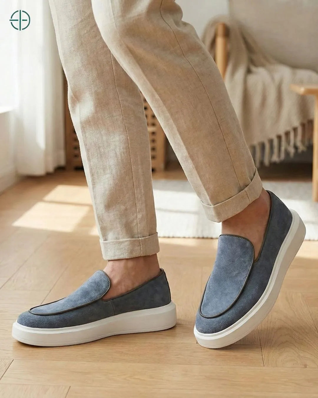 Belgian_Loafer_Hybrid_em_Camurca_