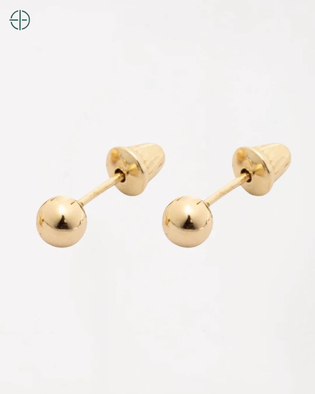 A delicadeza old money que começa desde o berço