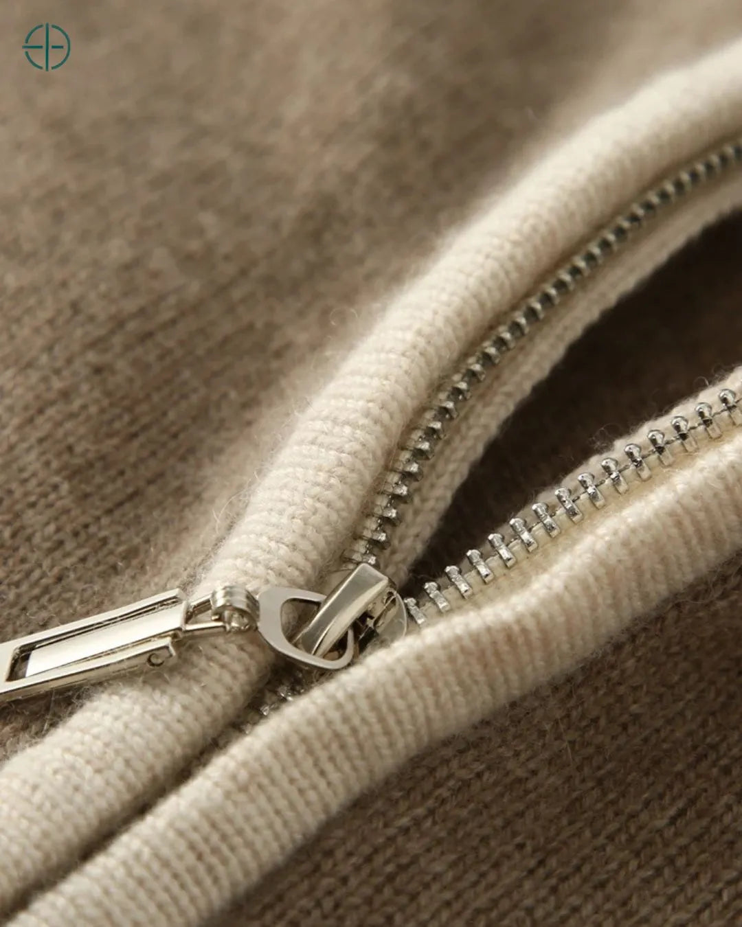 Cardiga_Geometrica_com_Ziper_100_Caxemira_