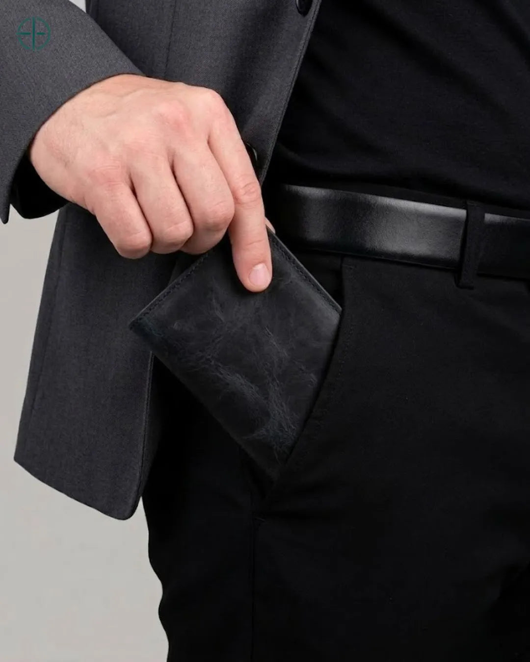 Carteira_Masculina_Forbes_100_Couro_Legitimo_Rest_Money_