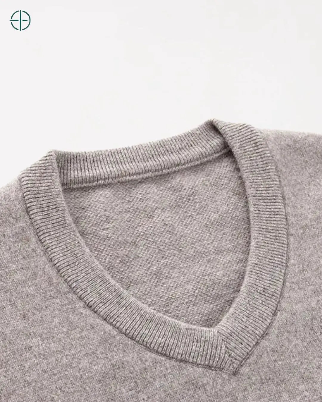 Casaco_Engrossado_Gola_V_100_Caxemira_Rest_Money_