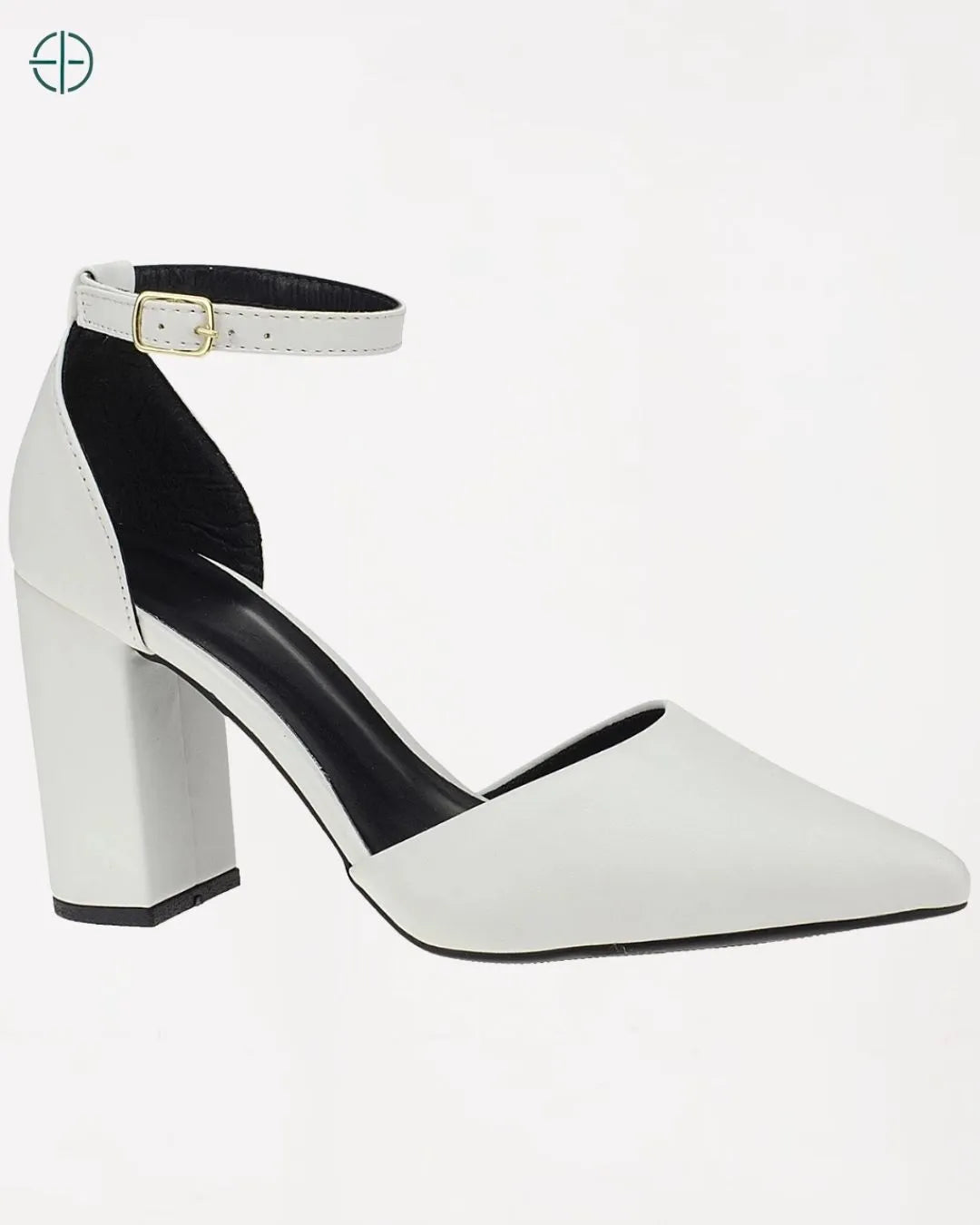 Foco no acabamento preciso e no charme do bico fino.