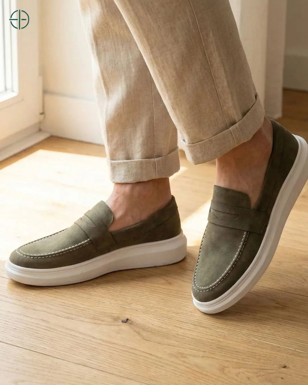 Mocassim_Penny_Loafer_em_Camurca_