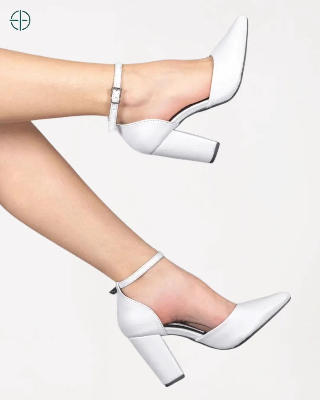 Look versátil que combina conforto e sofisticação para eventos e trabalho.