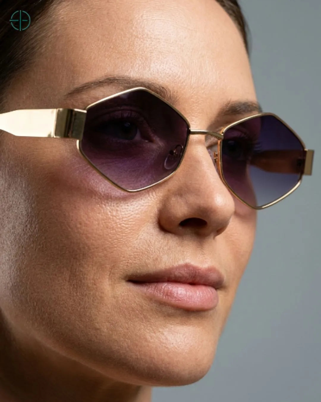Oculos_Feminino_Esmeralda_Rest_Money_
