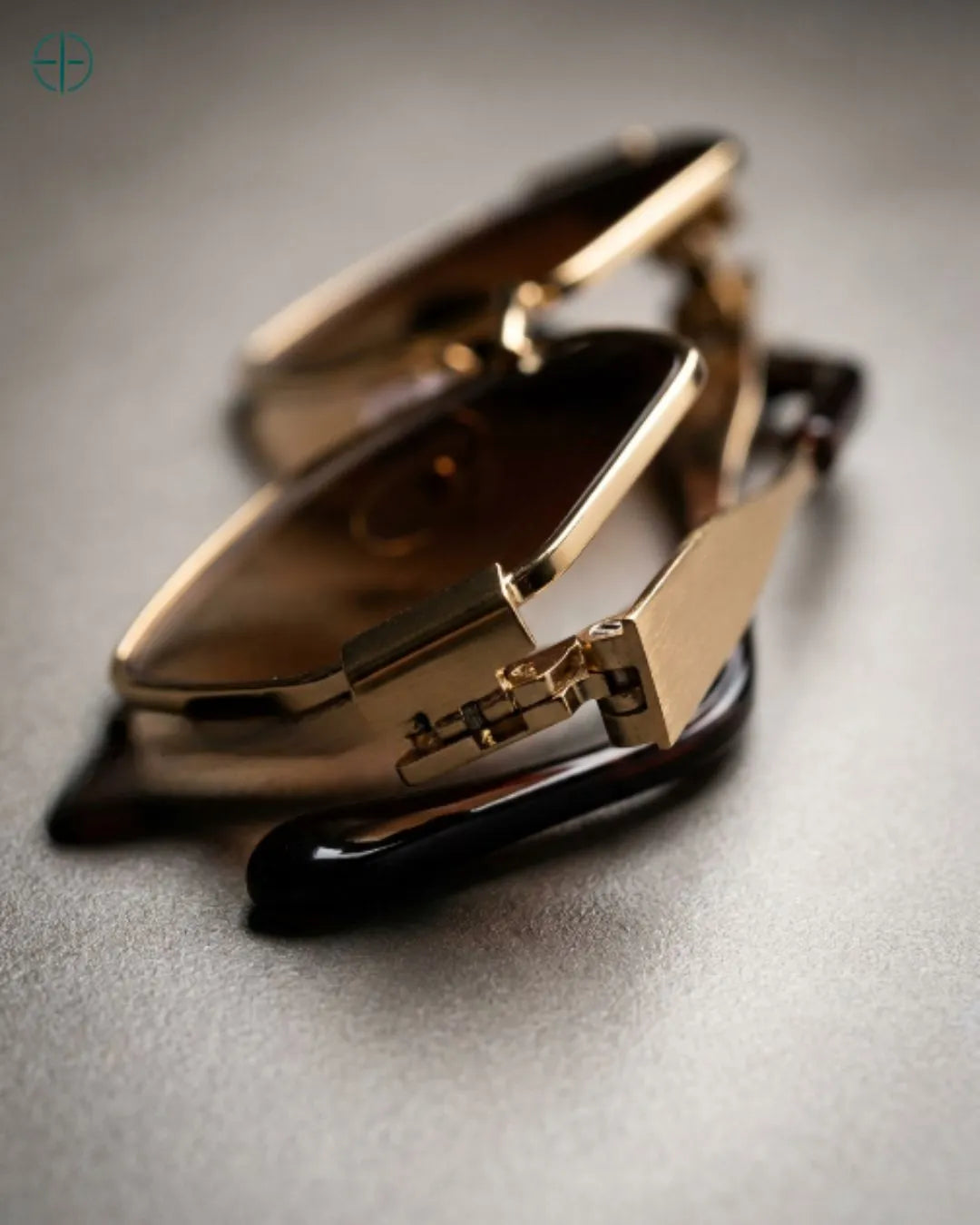 Oculos_Feminino_Esmeralda_Rest_Money_
