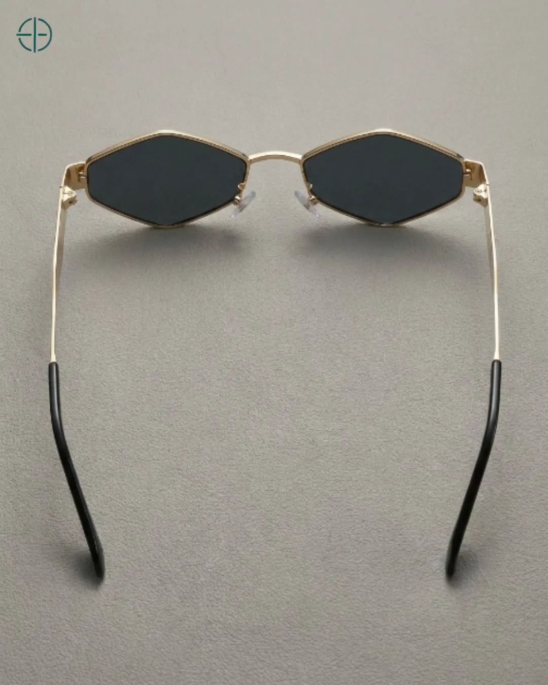 Oculos_Feminino_Esmeralda_Rest_Money_