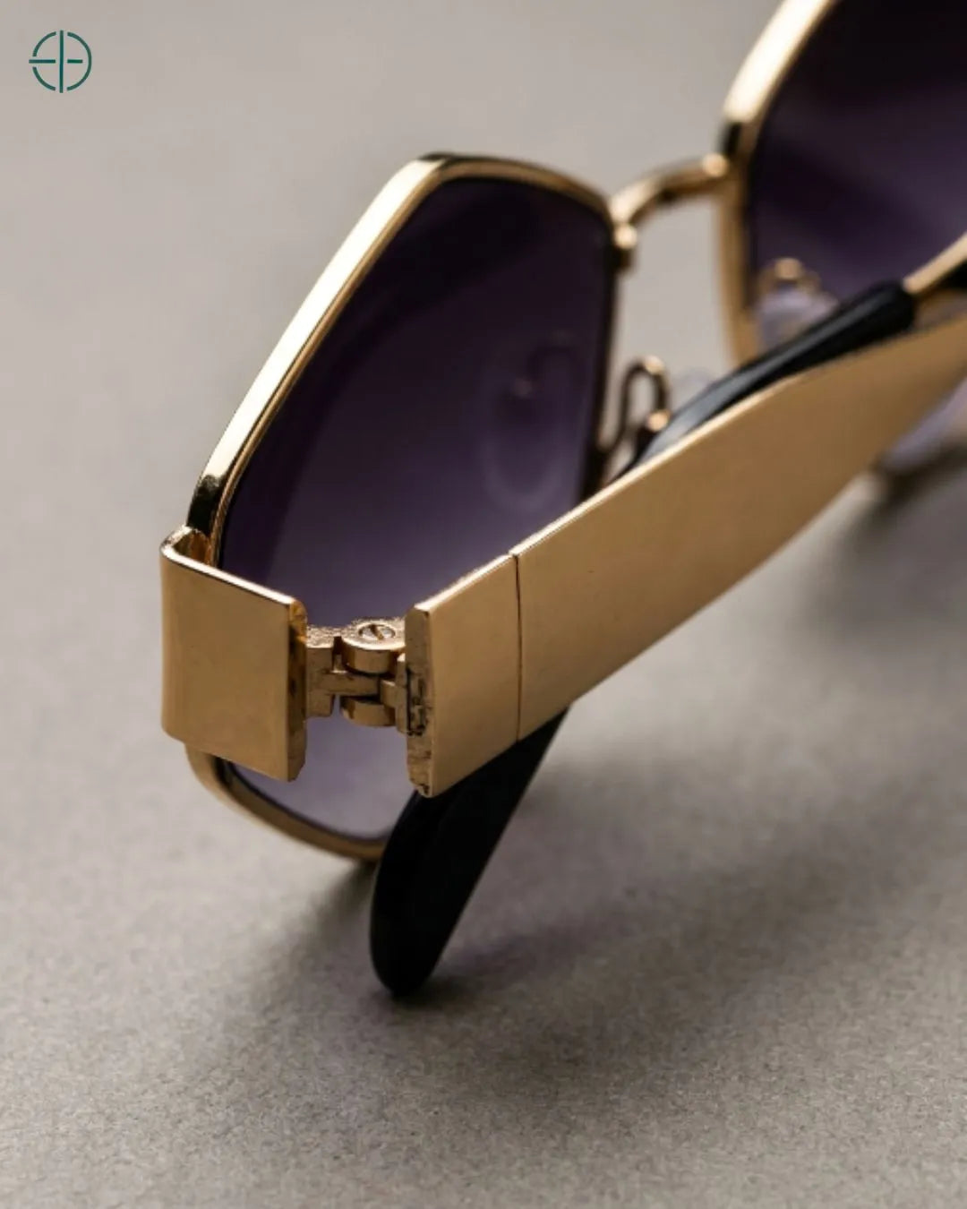 Oculos_Feminino_Esmeralda_Rest_Money_