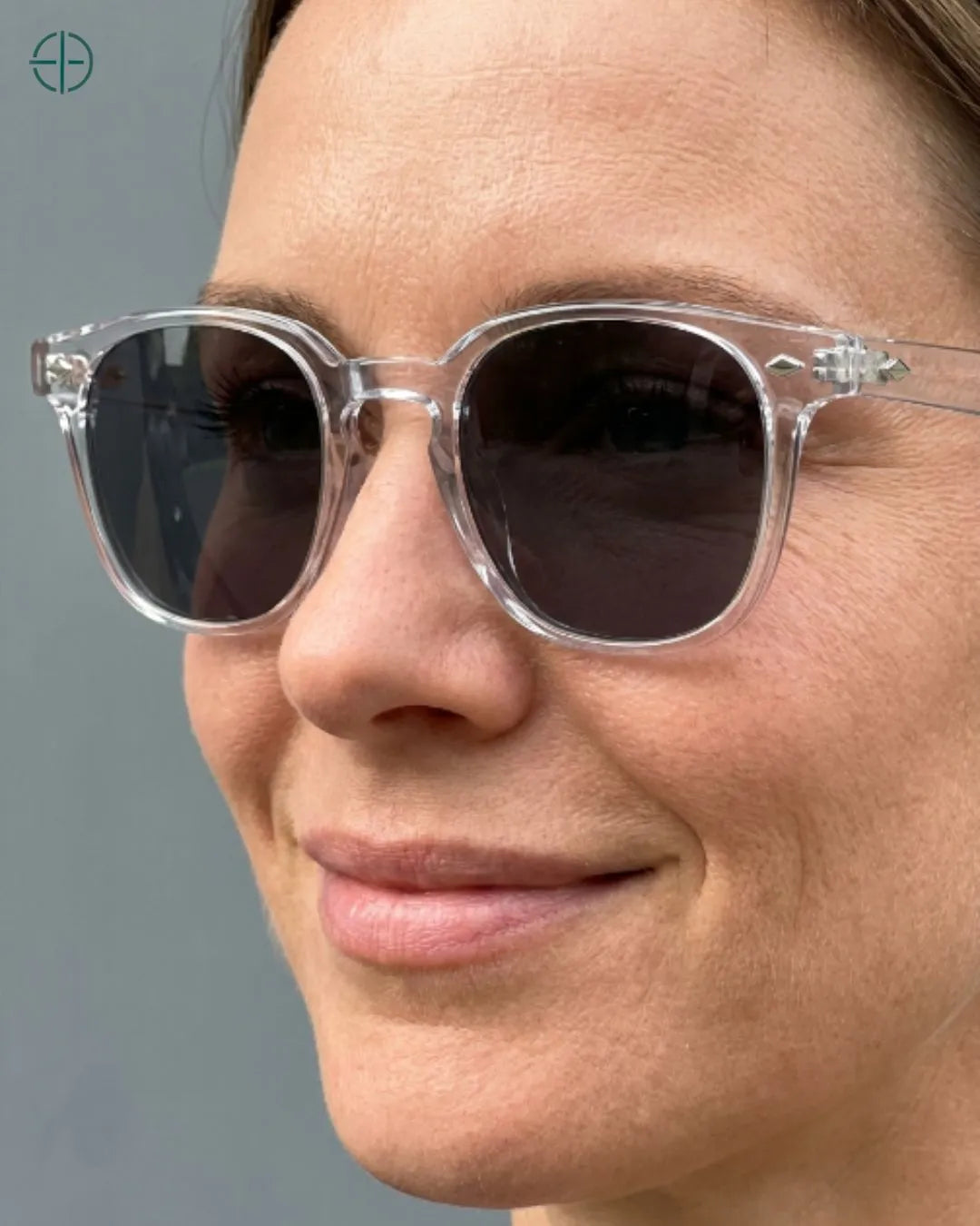 Oculos_Feminino_Maya_Rest_Money_