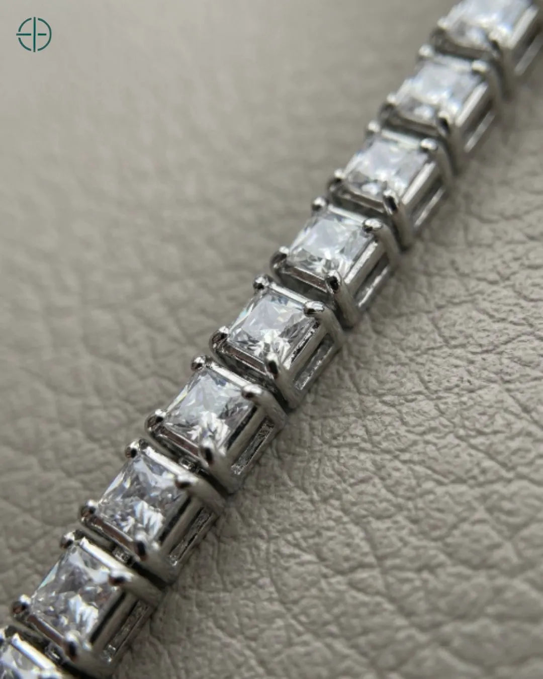 Pulseira_Riviera_Feminina_Executiva_Rest_Money_