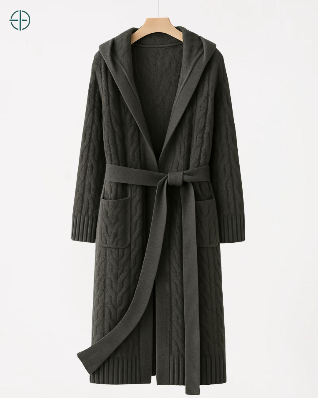 Sobretudo_Longo_Trancado_com_Capuz_100_Caxemira_