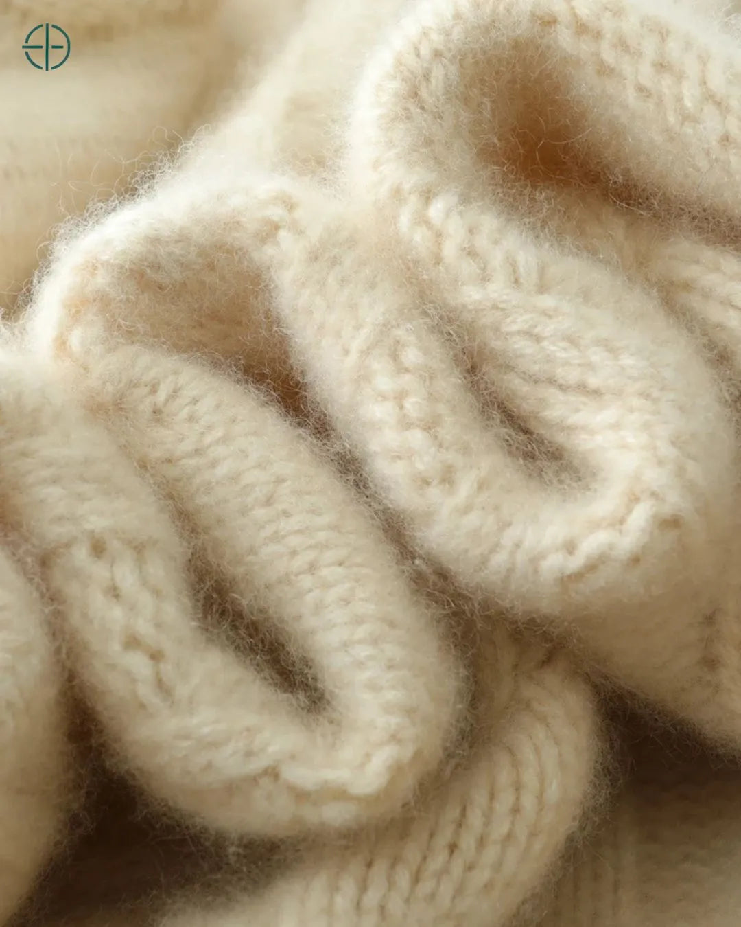 Sueter_Gola_Alta_Trancado_100_Caxemira_