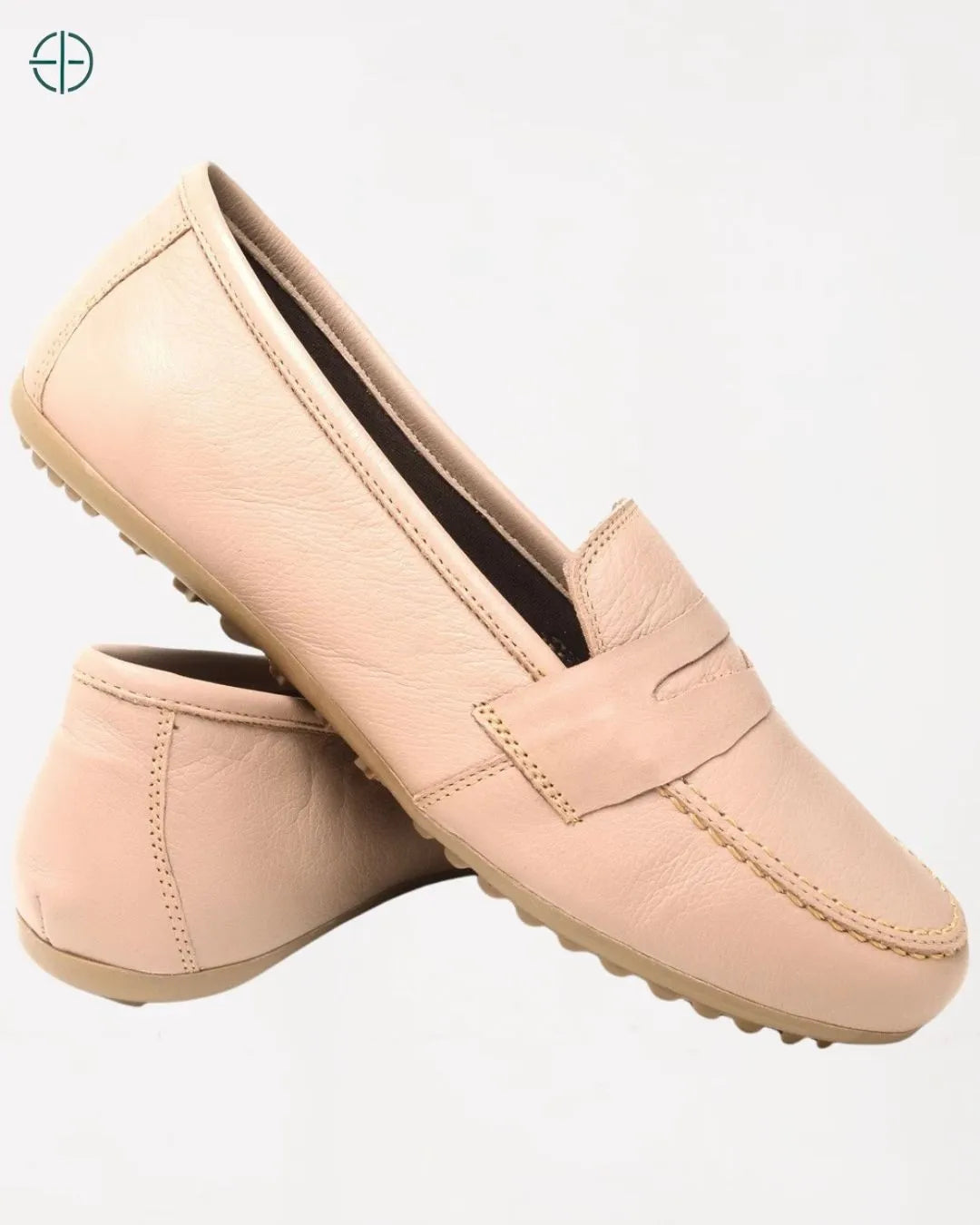 Detalhes finos e acabamento de qualidade superior.