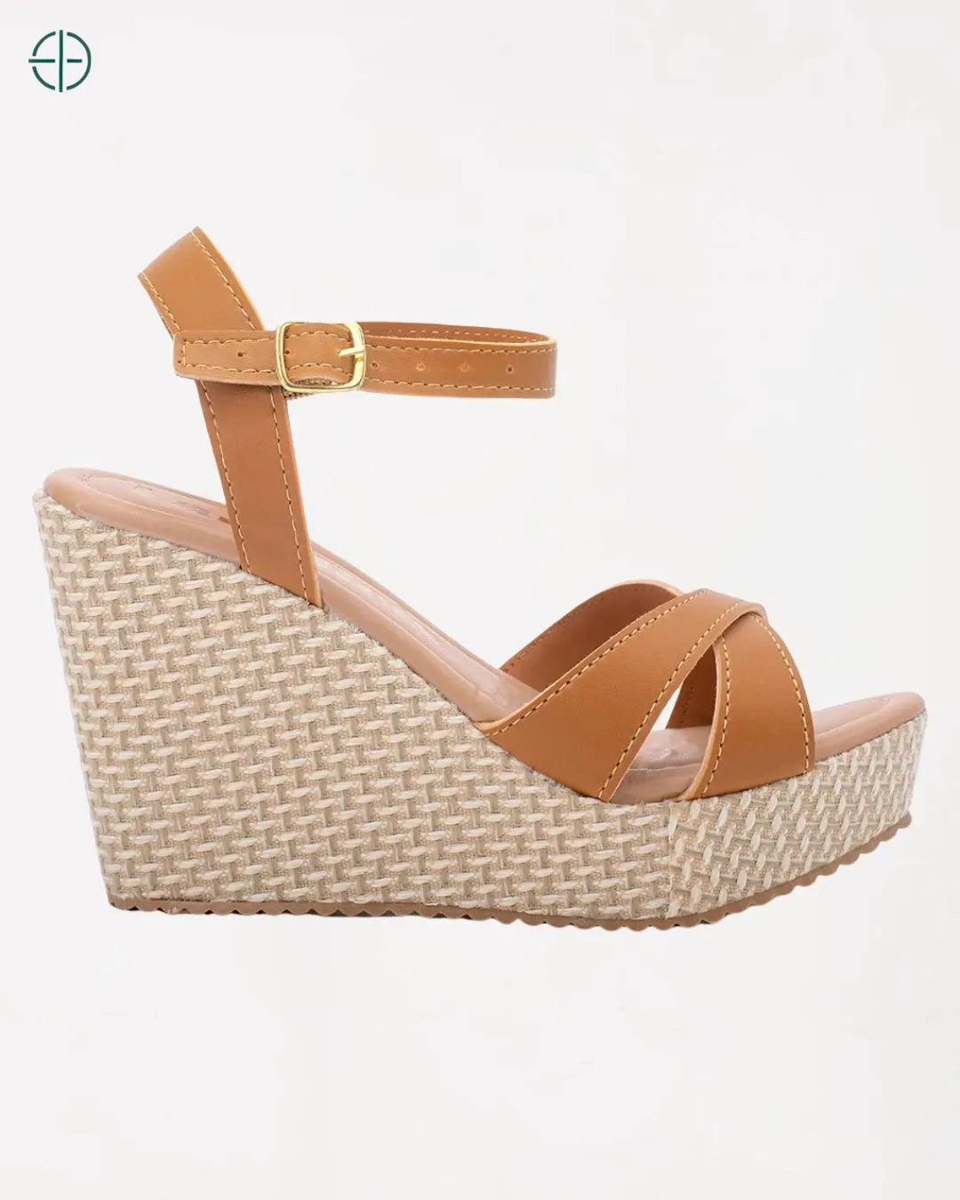 Calçado anabela feminino com salto plataforma, estilo e praticidade para o seu dia.