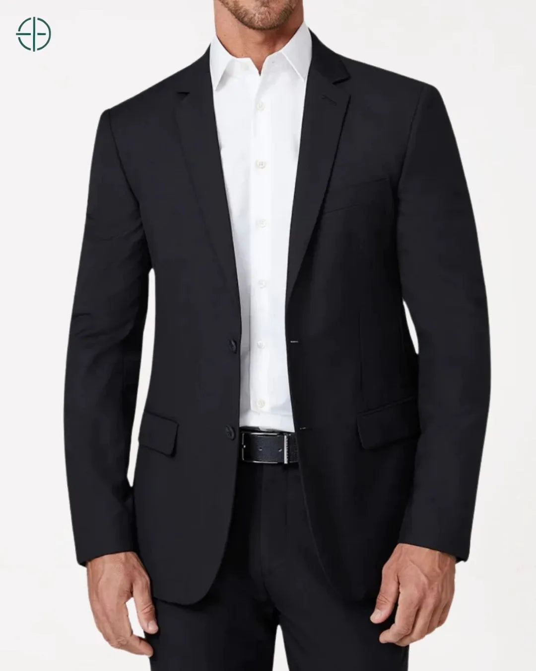 modelo usando blazer Empório Colombo com corte moderno