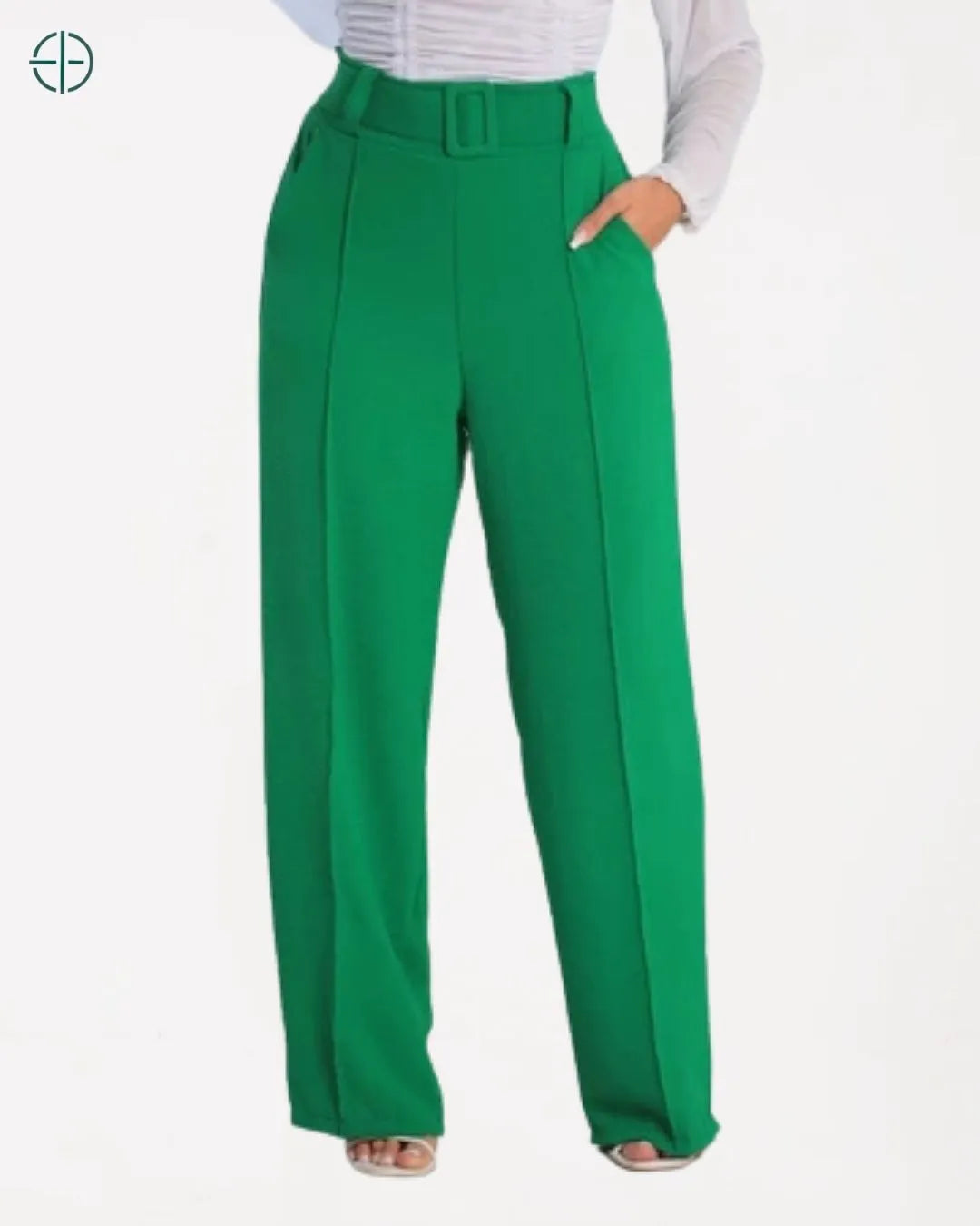 acessório marcando a cintura traz elegância ao look