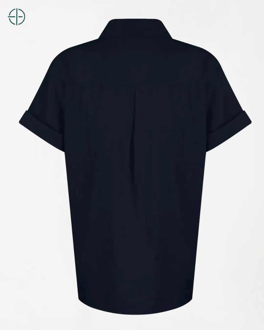 look feminino com saia e camisa casual