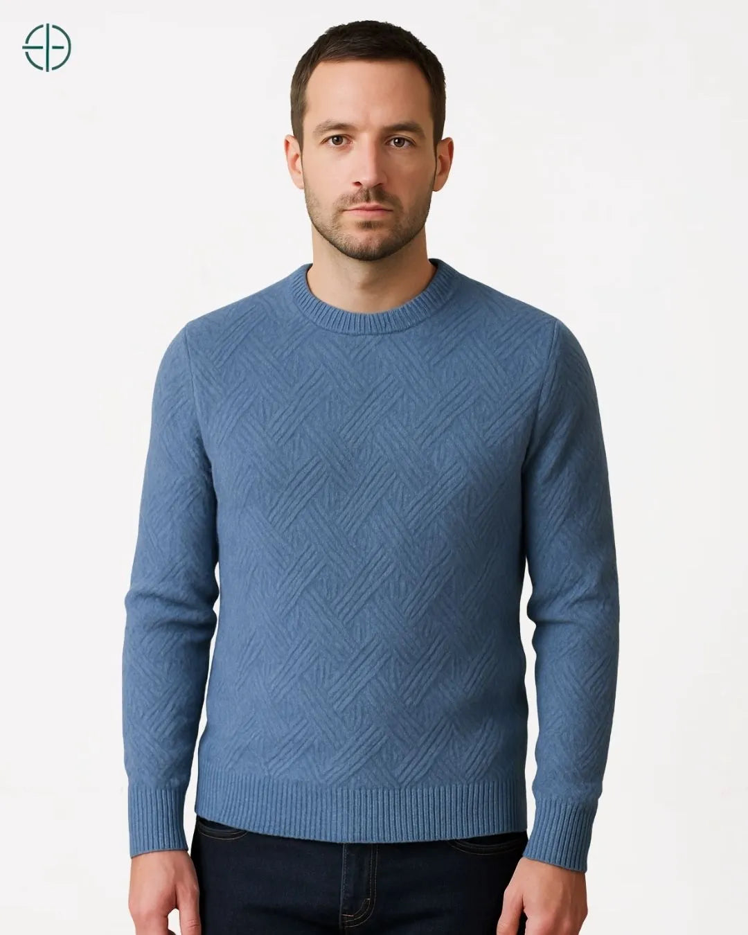 Pulôver de caxemira usado com relógio de couro para look old money discreto