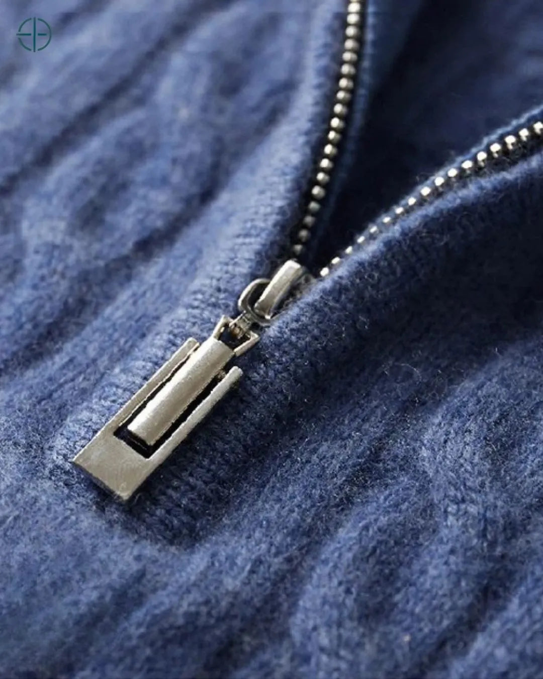 Pulôver de 100% caxemira combinando conforto e sofisticação no estilo old money.