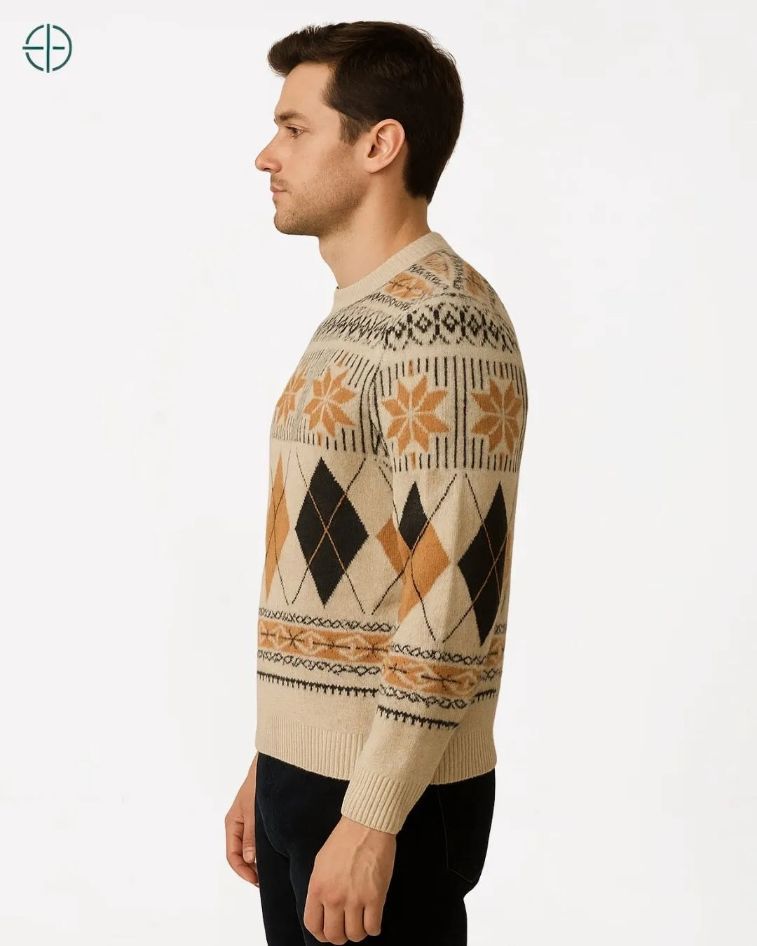 Acabamento da barra do pulôver retrô, feito na mais pura caxemira.