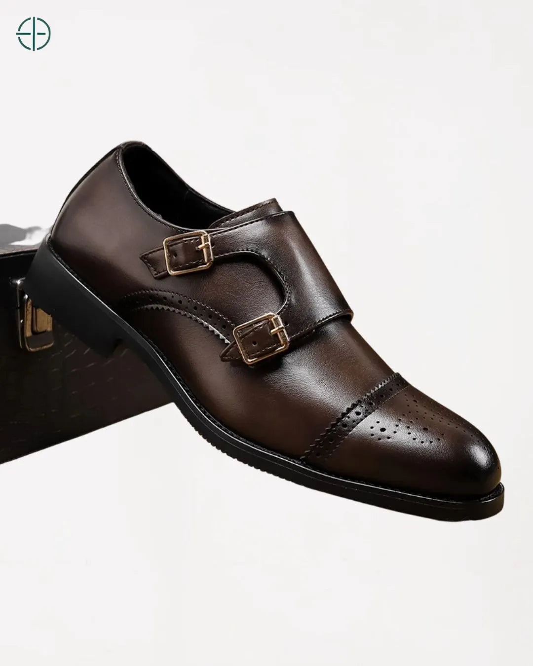 modelo social masculino versátil e confortável