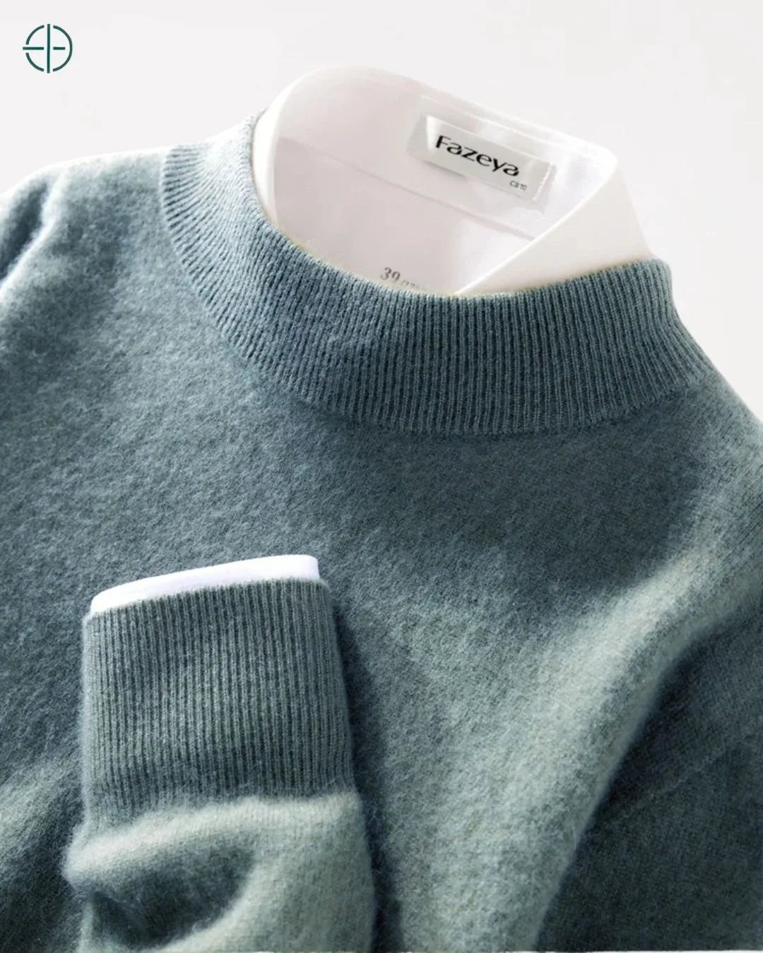 Close-up que evidencia a densidade da trama de caxemira, sinônimo de qualidade.