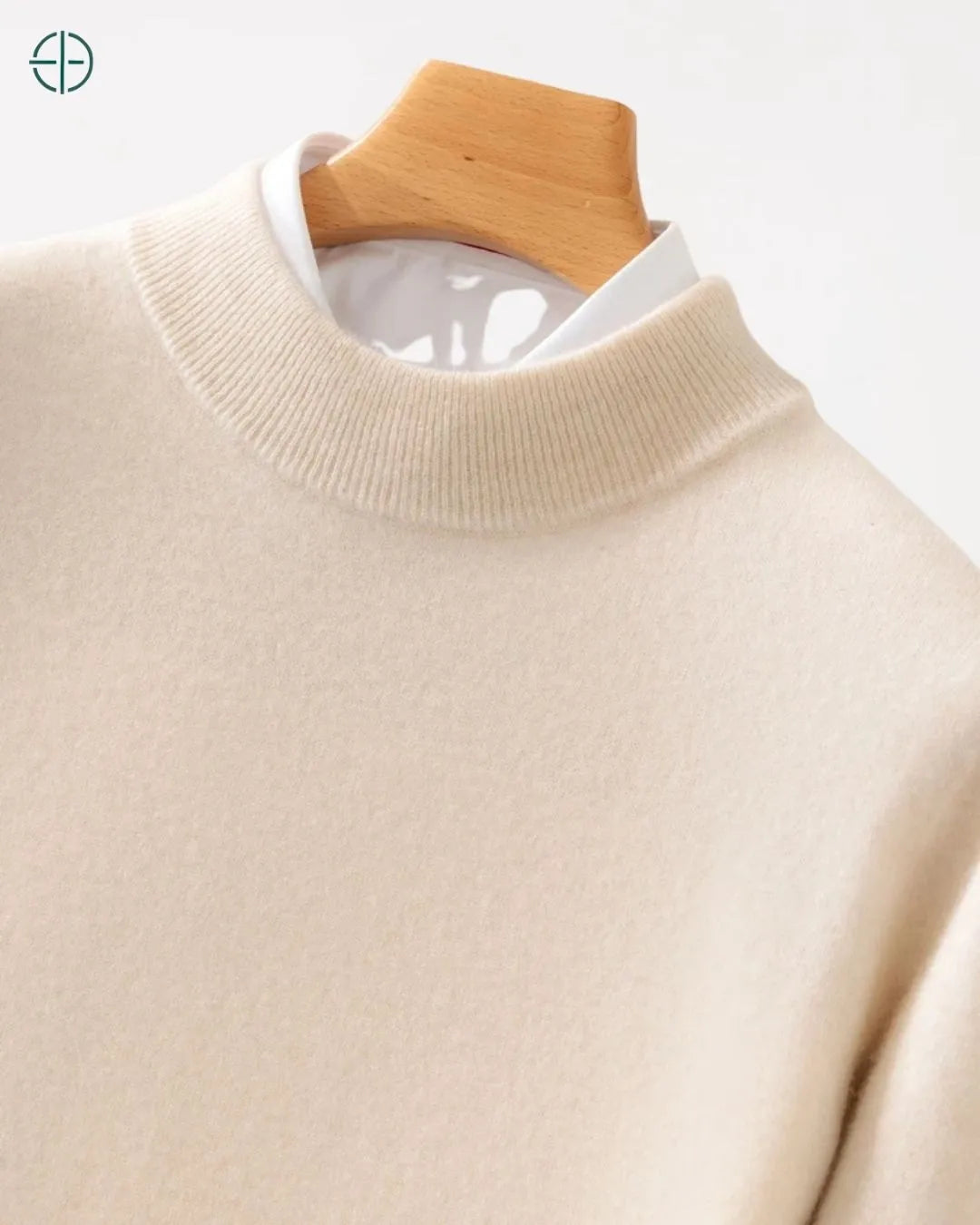 Visão macro da trama da malha de caxemira, detalhando a fibra nobre.