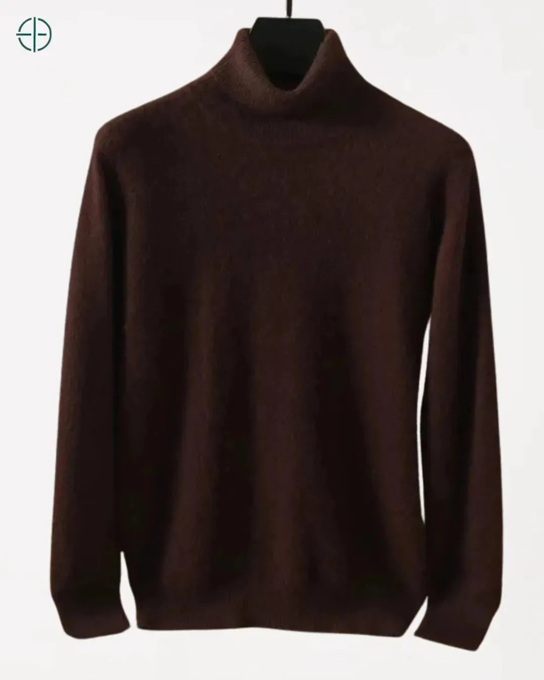 Homem caminhando na cidade com suéter de veludo, visual Old Money urbano