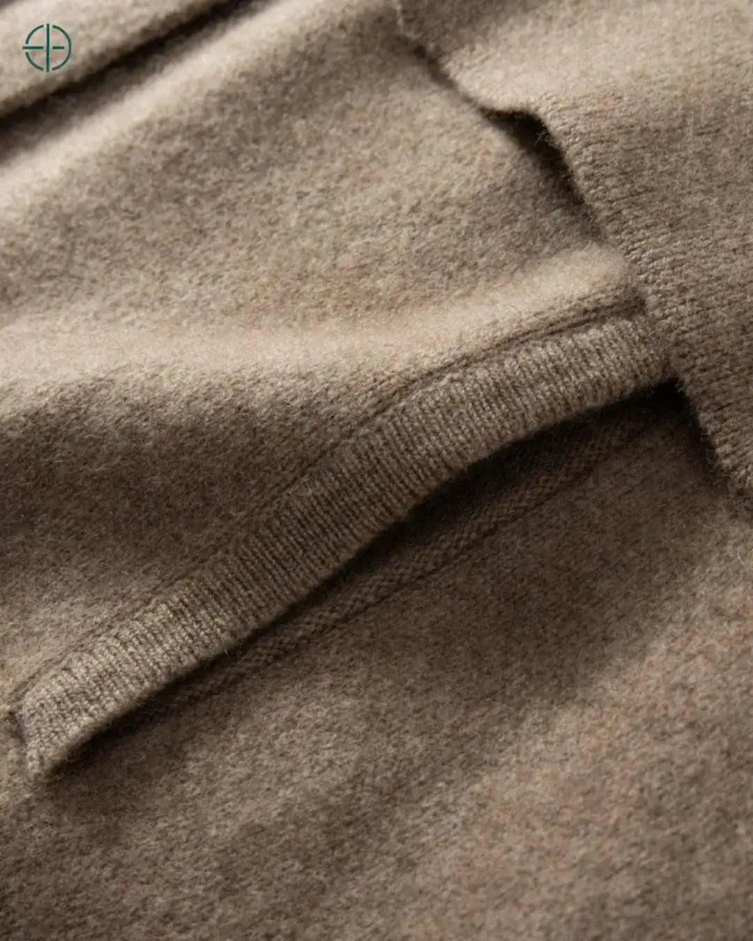 Casaco Longo com Capuz 100% Caxemira | Rest Money™