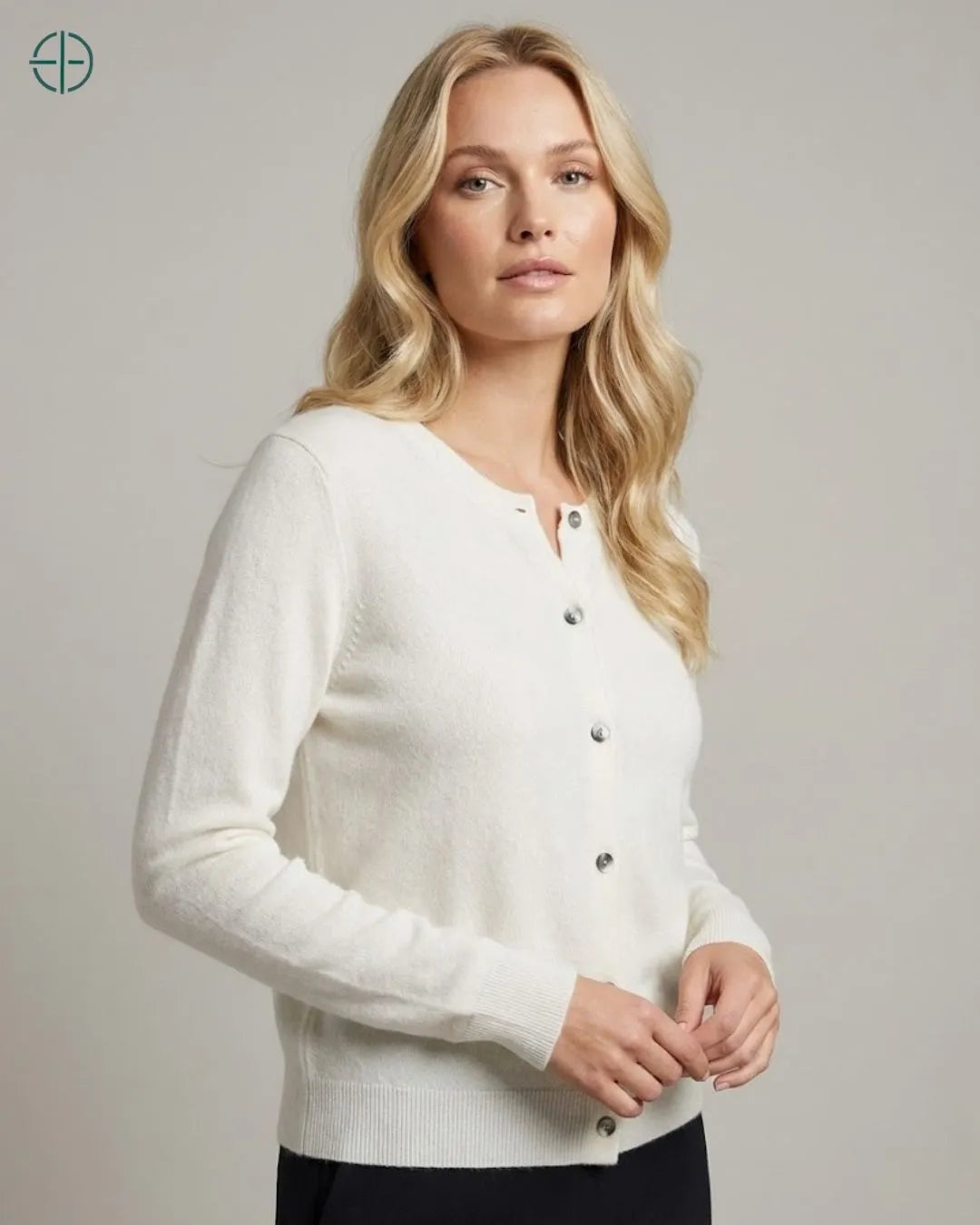 Suéter Feminino Ravena Branco 100% Cashmere | Rest Money™