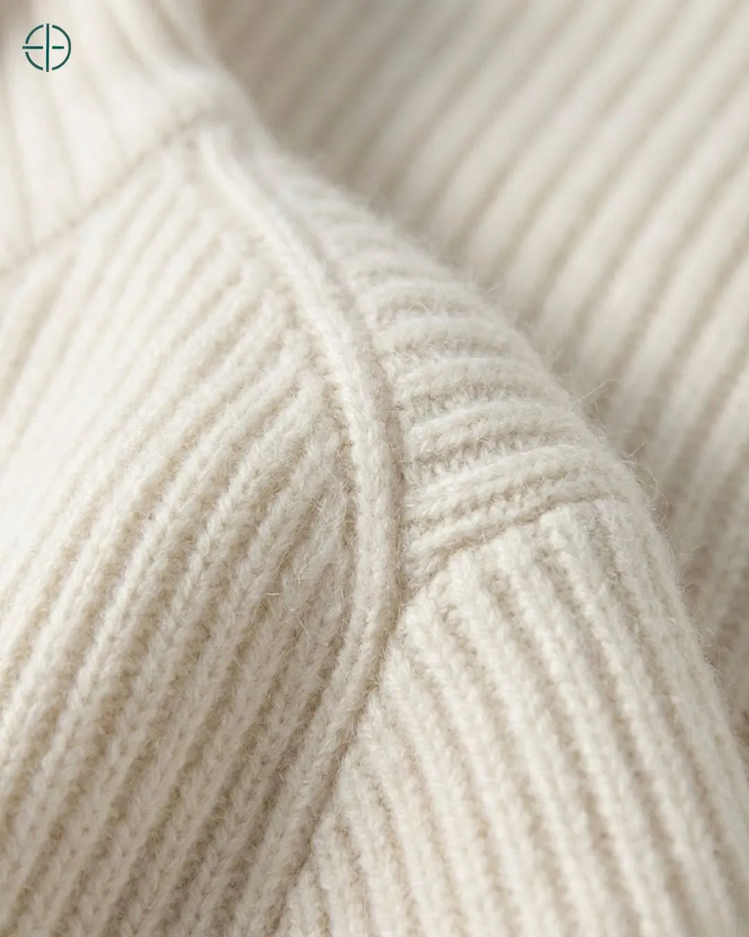 Suéter Feminino Serafina 100% Cashmere | Rest Money™