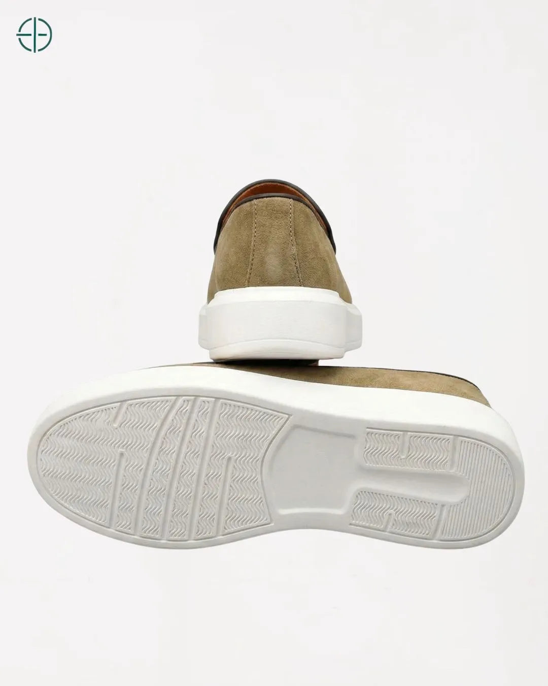 Belgian_Loafer_Hybrid_em_Camurca_