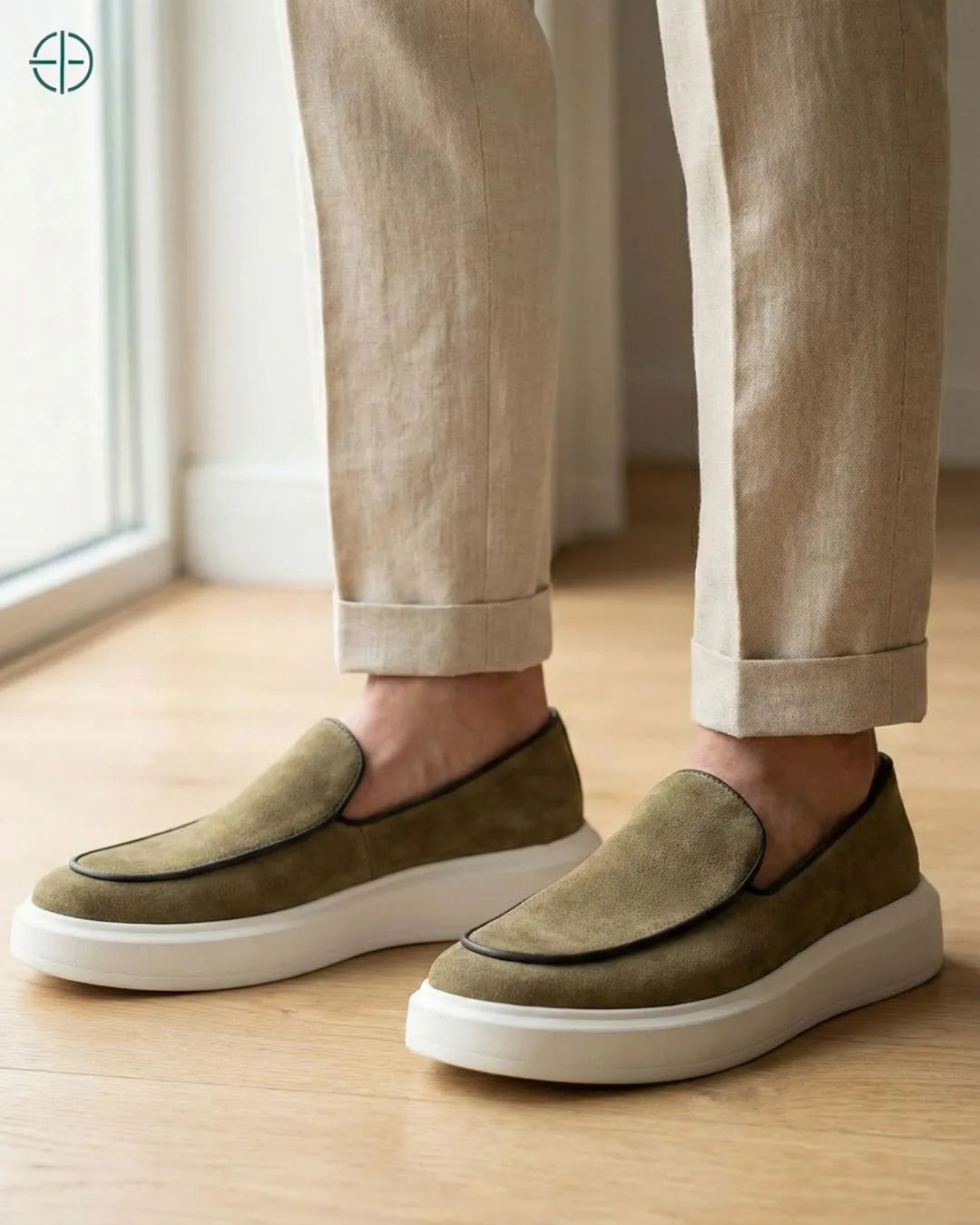 Belgian_Loafer_Hybrid_em_Camurca_
