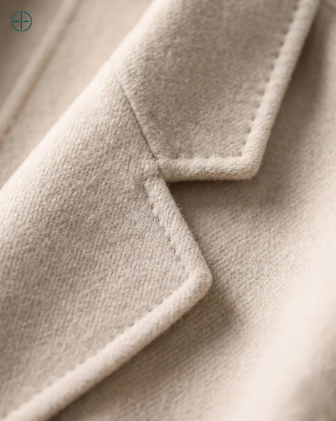 Blazer_Longo_com_Cinto_100_Caxemira_Rest_Money_