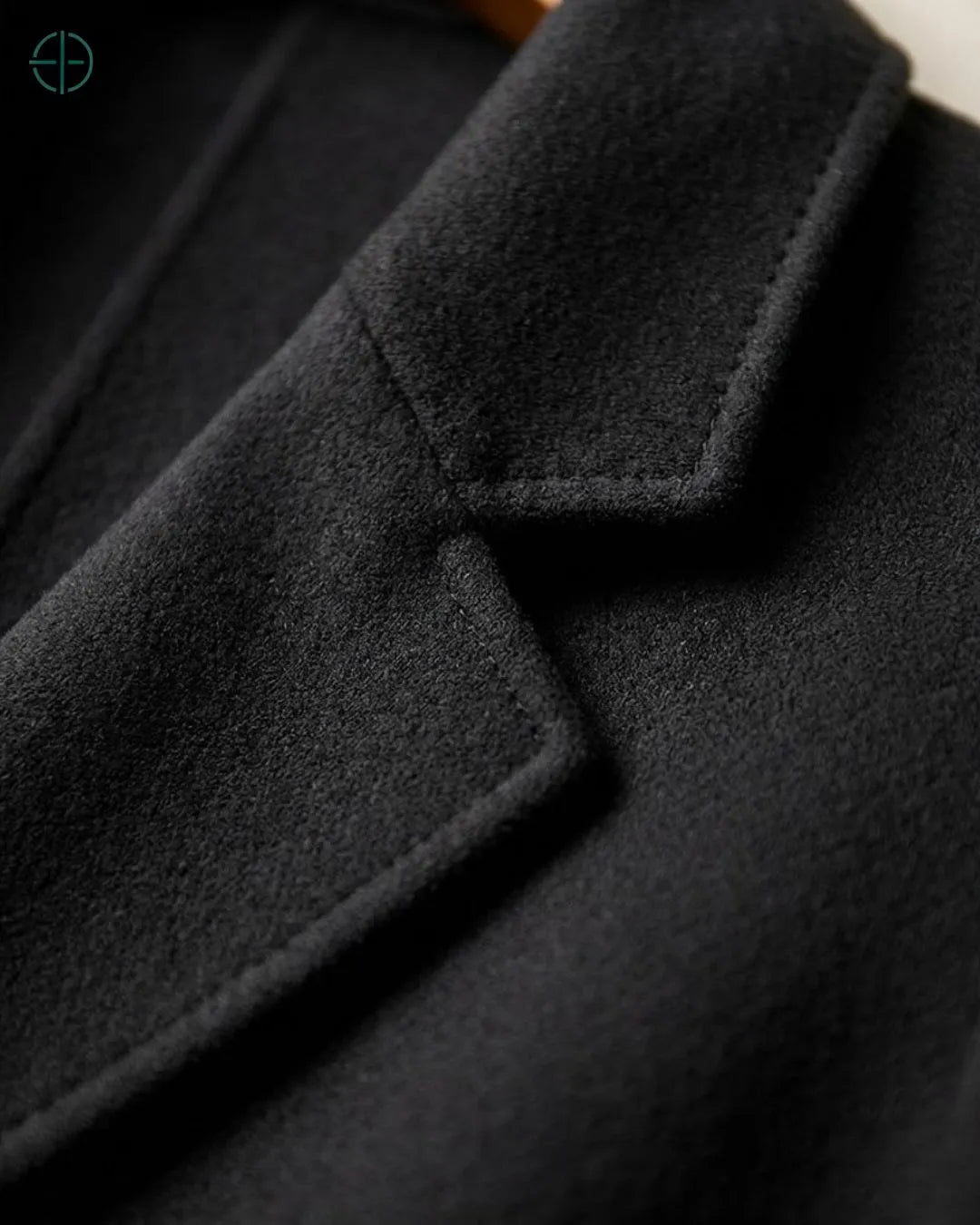 Blazer_Longo_com_Cinto_100_Caxemira_Rest_Money_