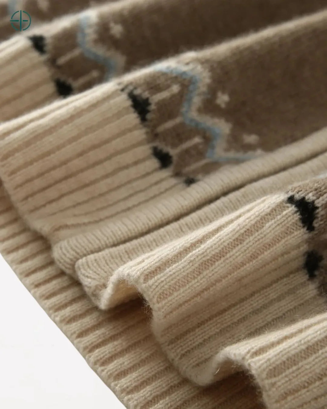 Cardiga_Geometrica_com_Ziper_100_Caxemira_