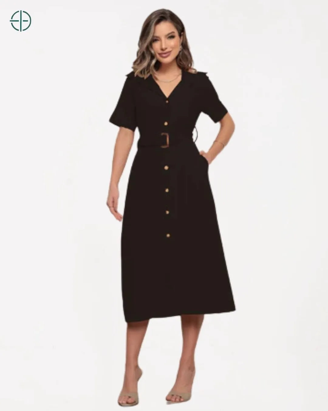 Cinto ajustável que destaca a silhueta e adiciona um charme único ao look


