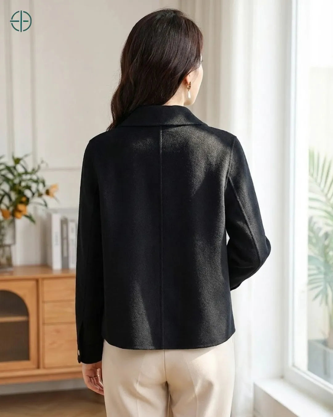 Jaqueta_Classica_com_Botoes_100_Caxemira_Rest_Money_