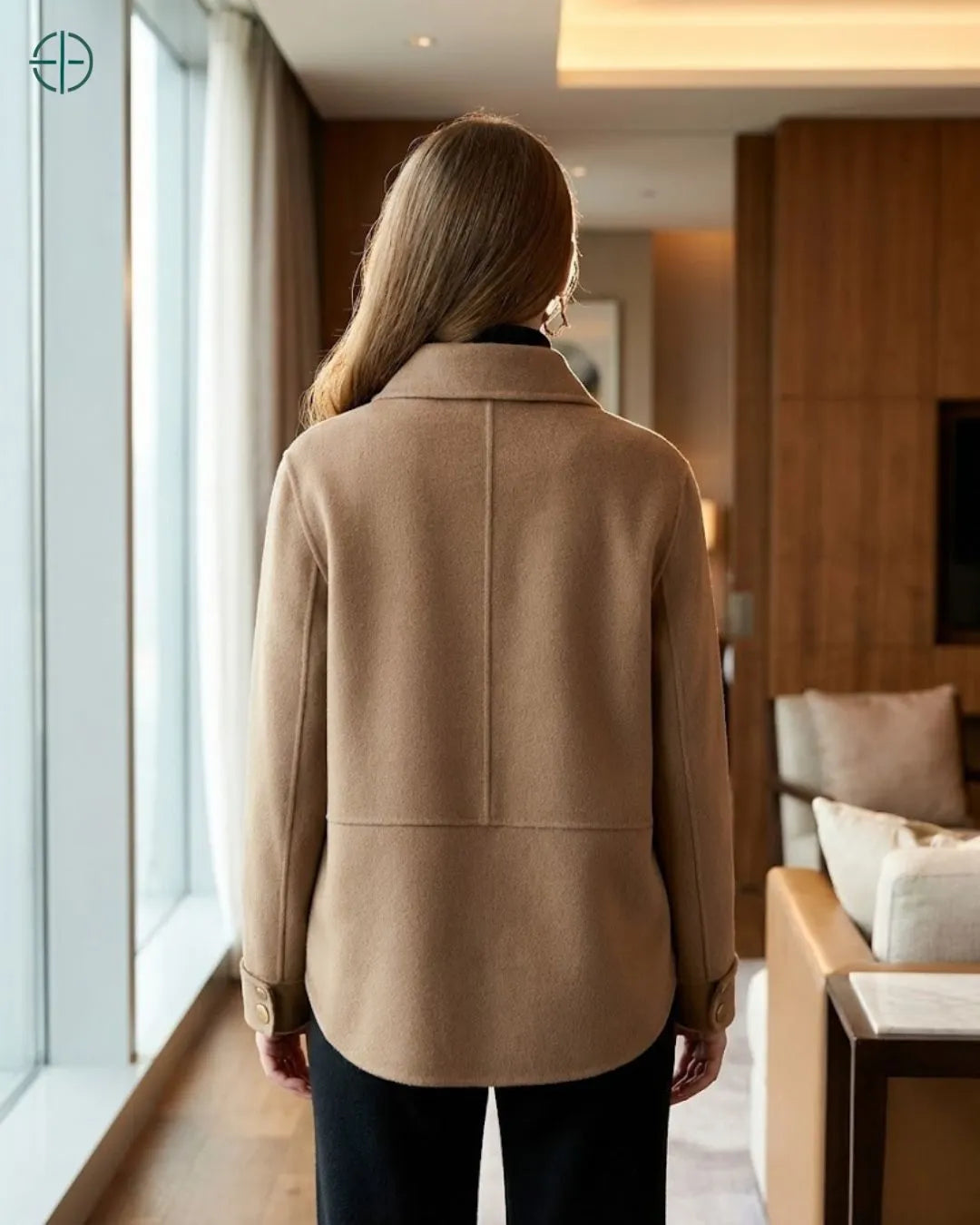 Jaqueta_de_Botoes_e_Bolsos_Quadrados_100_Caxemira_Rest_Money_