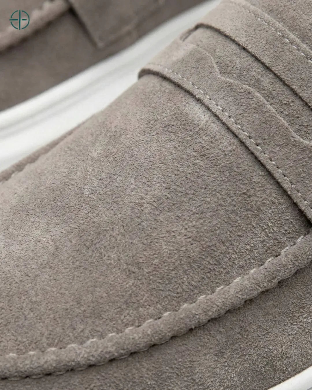 Mocassim_Penny_Loafer_em_Camurca_