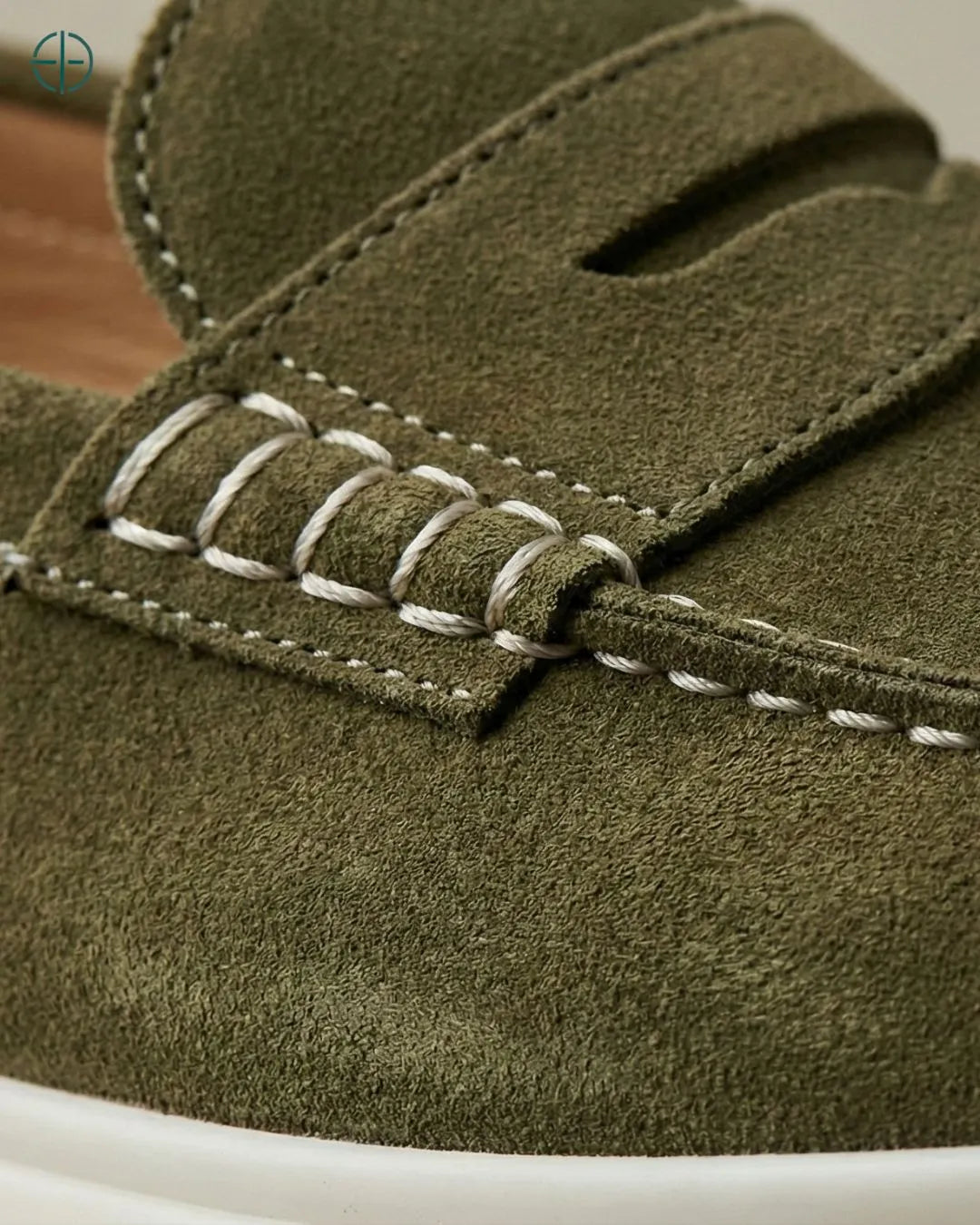 Mocassim_Penny_Loafer_em_Camurca_