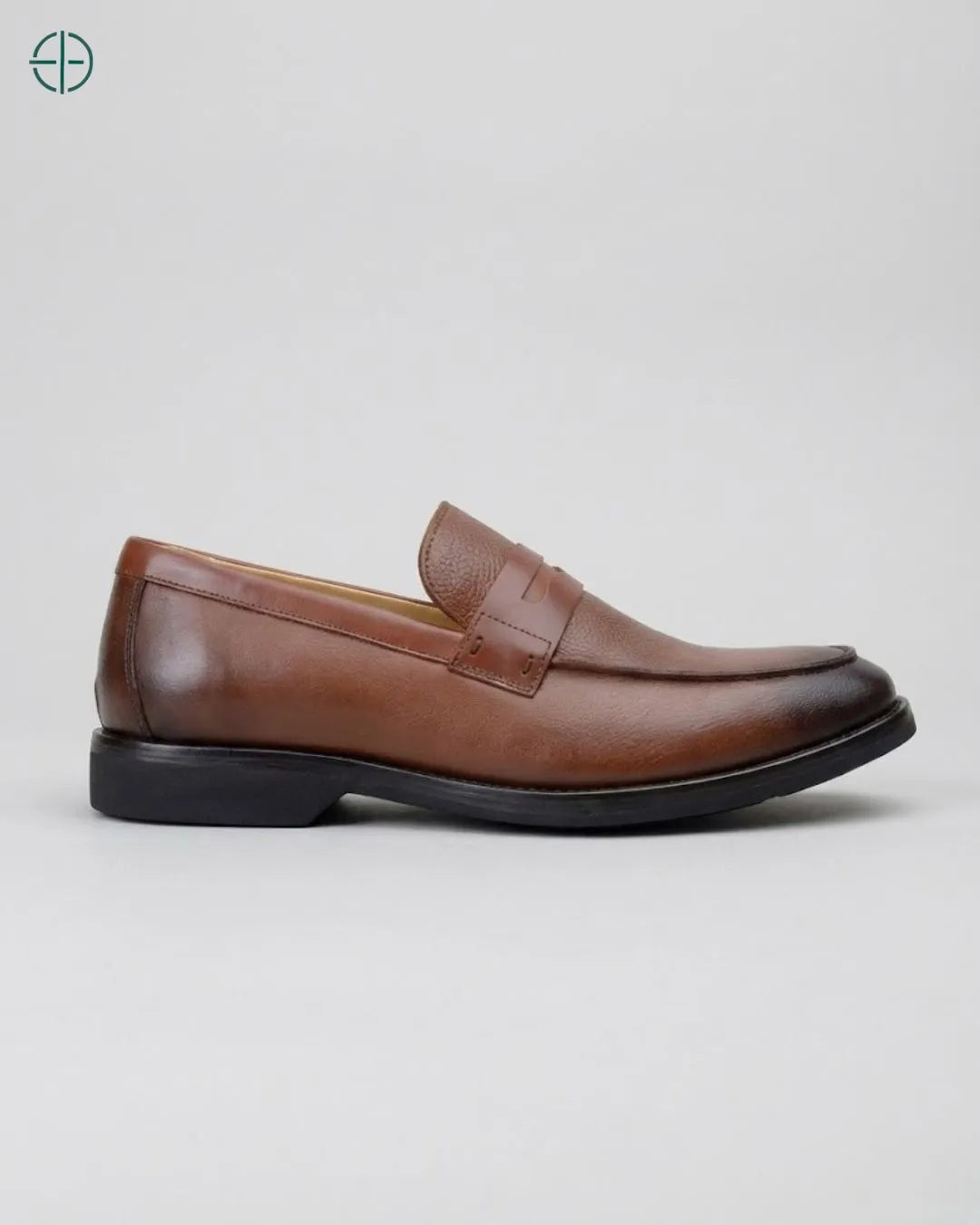 Mocassim_Penny_Loafer_em_Couro_Liso_