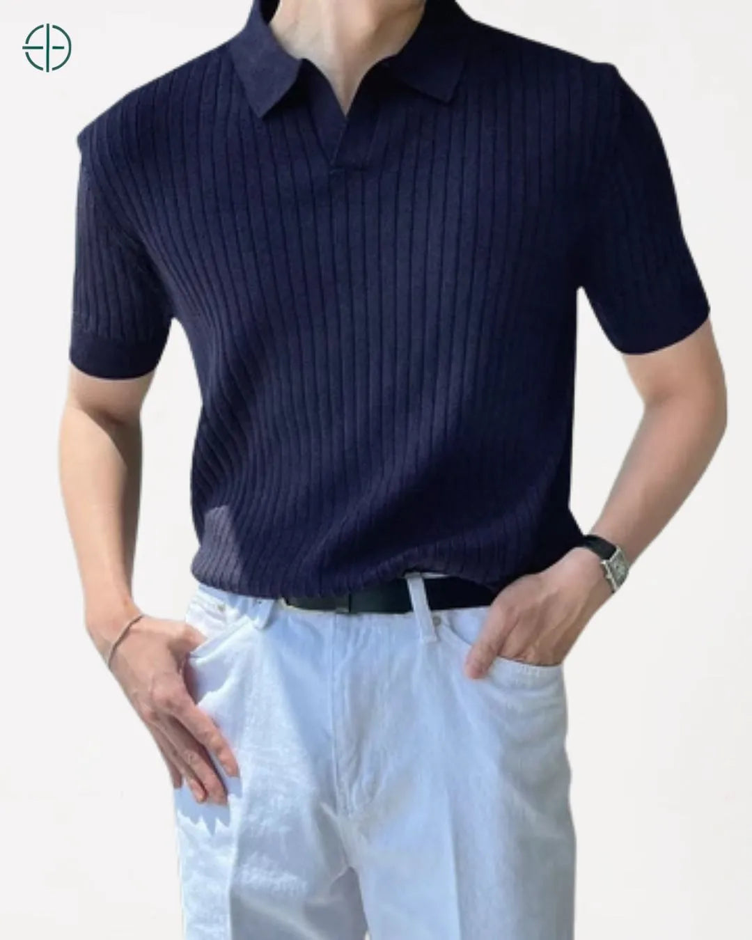 Um look casual e refinado que transmite a essência do old money

