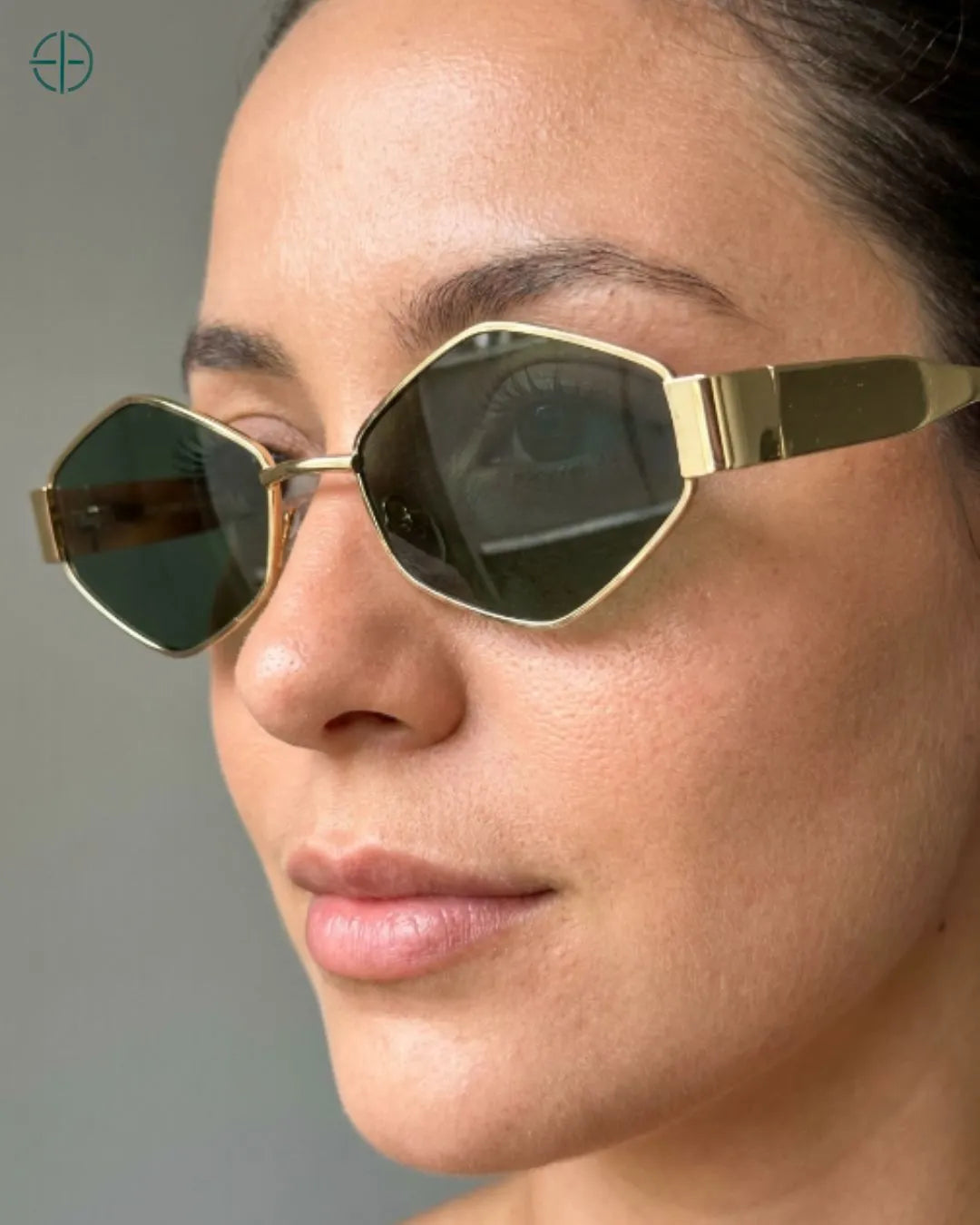 Oculos_Feminino_Esmeralda_Rest_Money_